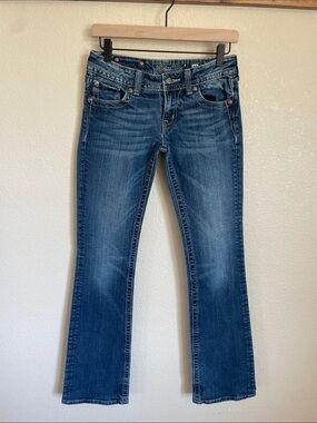 Miss Me Low Rise Women's Y2K Dark Blue Bootcut Jeans with Faded Whiskering 27